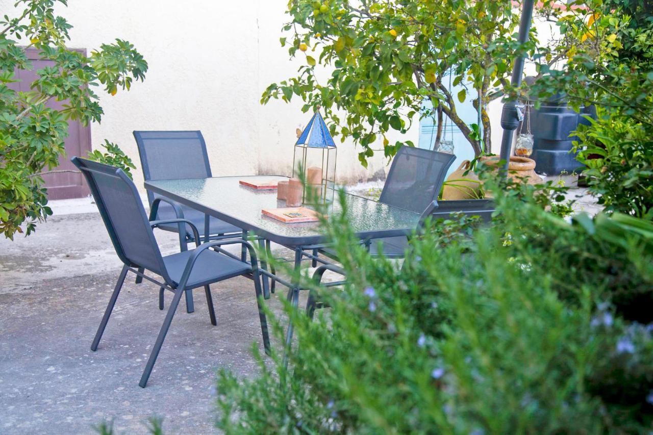Areopolis Art Apartment Exterior photo